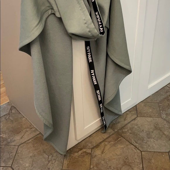 Ivy park jacket - Picture 4 of 5